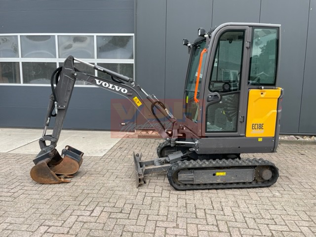 VOLVO EC18E