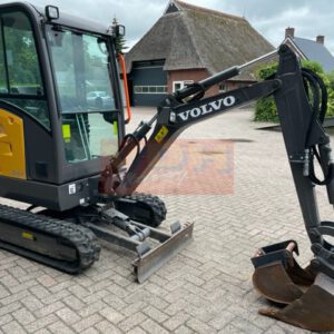 VOLVO EC18E