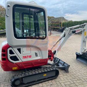 TAKEUCHI TB216