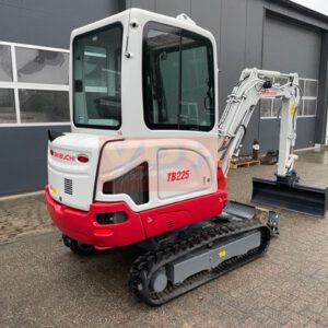 TAKEUCHI TB225