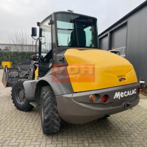 MECALAC AS700