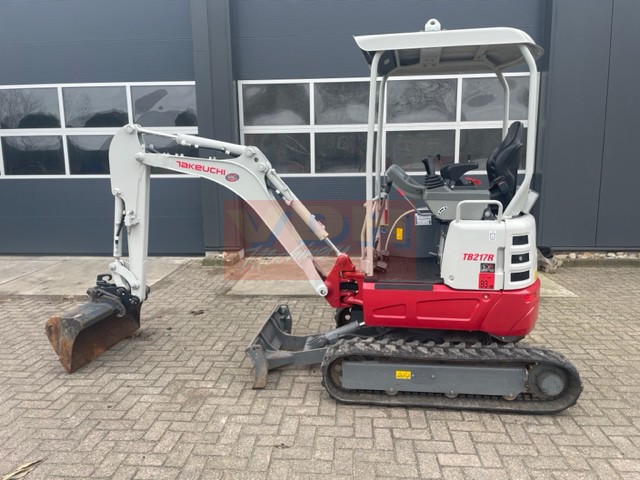 TAKEUCHI TB217R