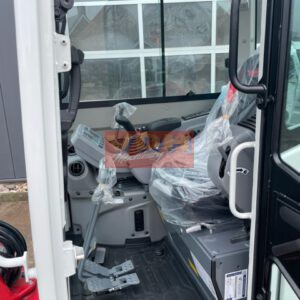 TAKEUCHI TB325R  (DEMO)