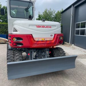 TAKEUCHI TB295W