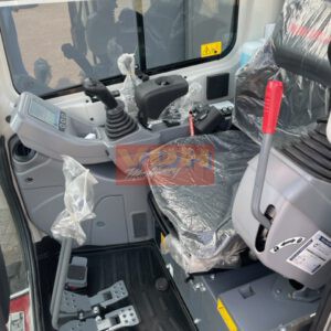 TAKEUCHI TB225 (DEMO)