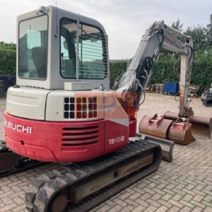 TAKEUCHI TB153FR