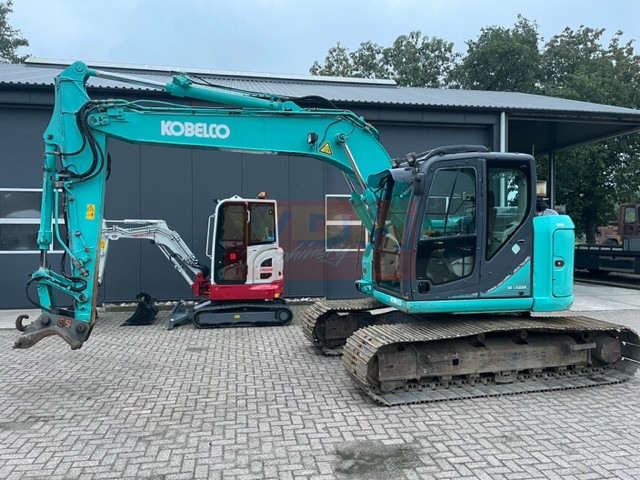 kobelco sk140srlc-3 (5)