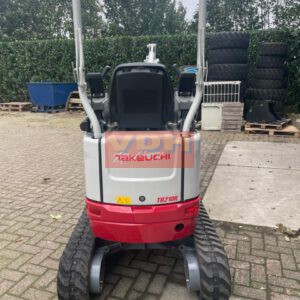 TAKEUCHI TB210R