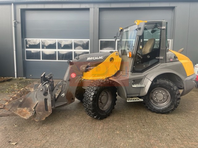 MECALAC AS700