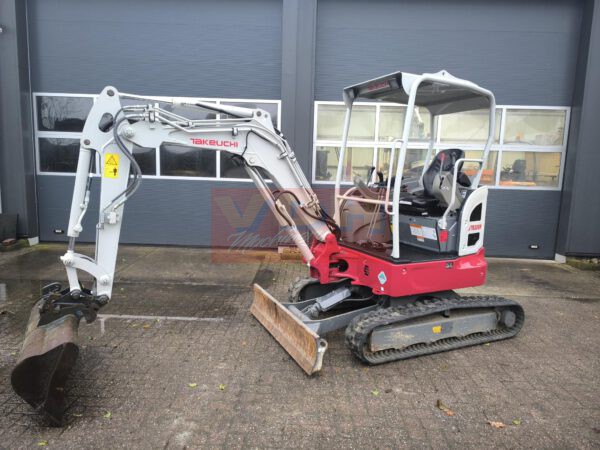 TAKEUCHI TB325R CANOPY