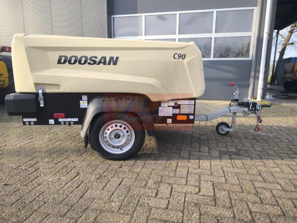 DOOSAN C90 COMPRESSOR