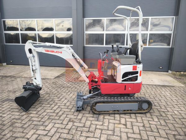 TAKEUCHI TB210R